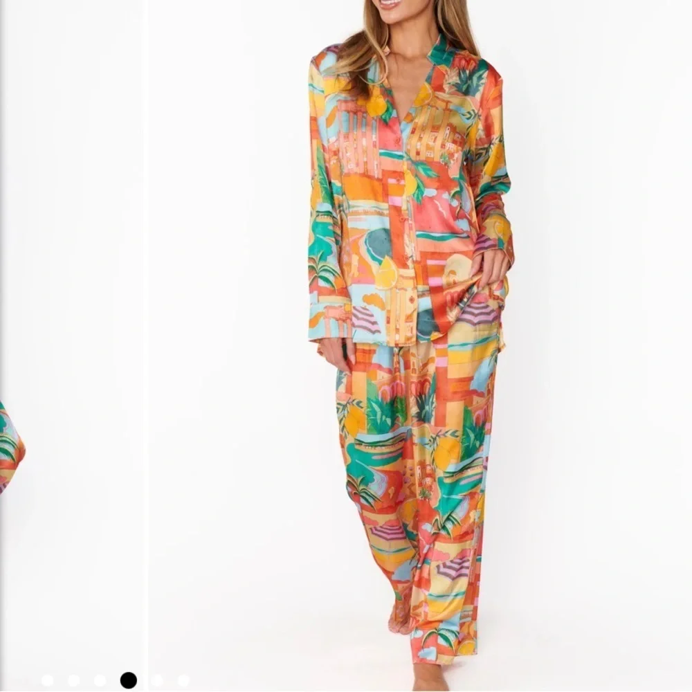 Show Me your MuMu Early Night PJ Set NWOT - Picture 2 of 11